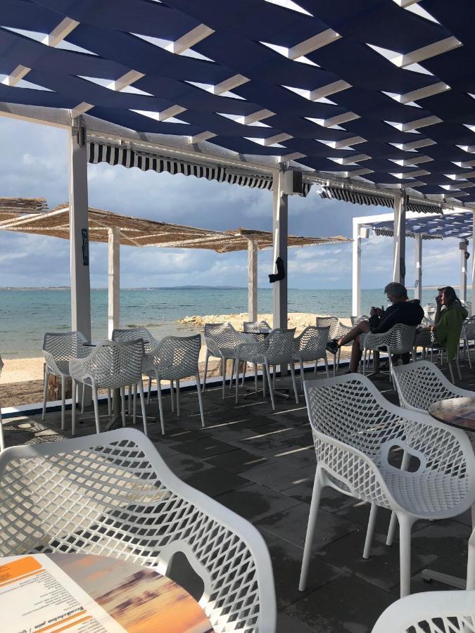 Apartment Nin - Vrsi At The Beach ภายนอก รูปภาพ