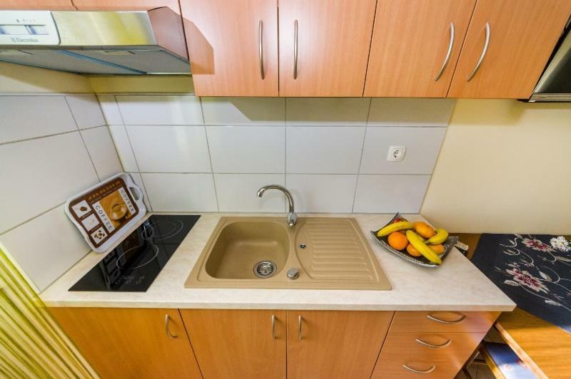 Apartment Nin - Vrsi At The Beach ภายนอก รูปภาพ