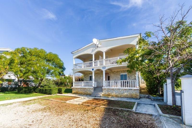 Apartment Nin - Vrsi At The Beach ภายนอก รูปภาพ